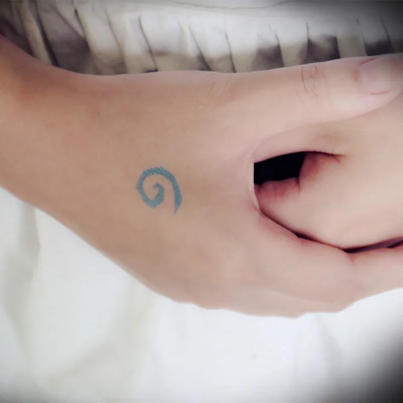 

Hearthstone cosplay Animation Cartoon logo tatoo tattoo Props waterproof Animation Cartoon logo tatoo tattoo Stickers XR001