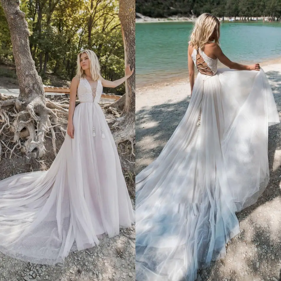 

2019 Bohemian Wedding Dresses Deep V Neck Sleeveless Lace Appliques Bridal Gowns Beach A Line Wedding Dress Robe De Mariee