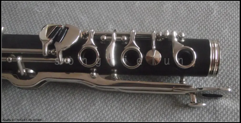 Excellent New G key clarinet Ebonite Good material and sound