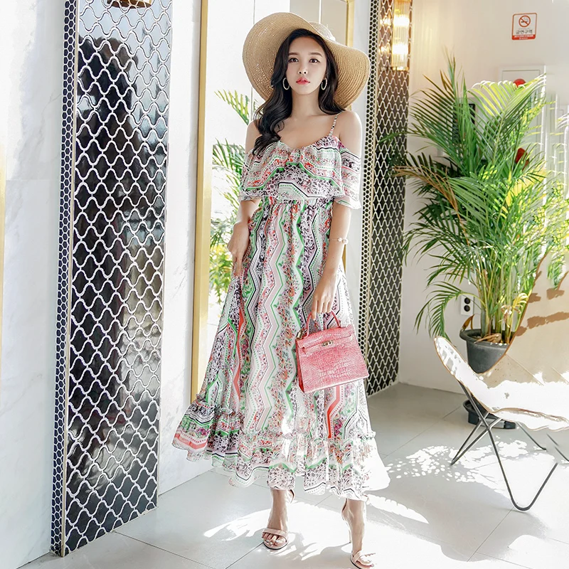 

Dabuwawa New Summer Bohemian V-neck Print Maxi Dress Women Boho Off-Shoulder Ruffles Beach Long Dress D18BDR280