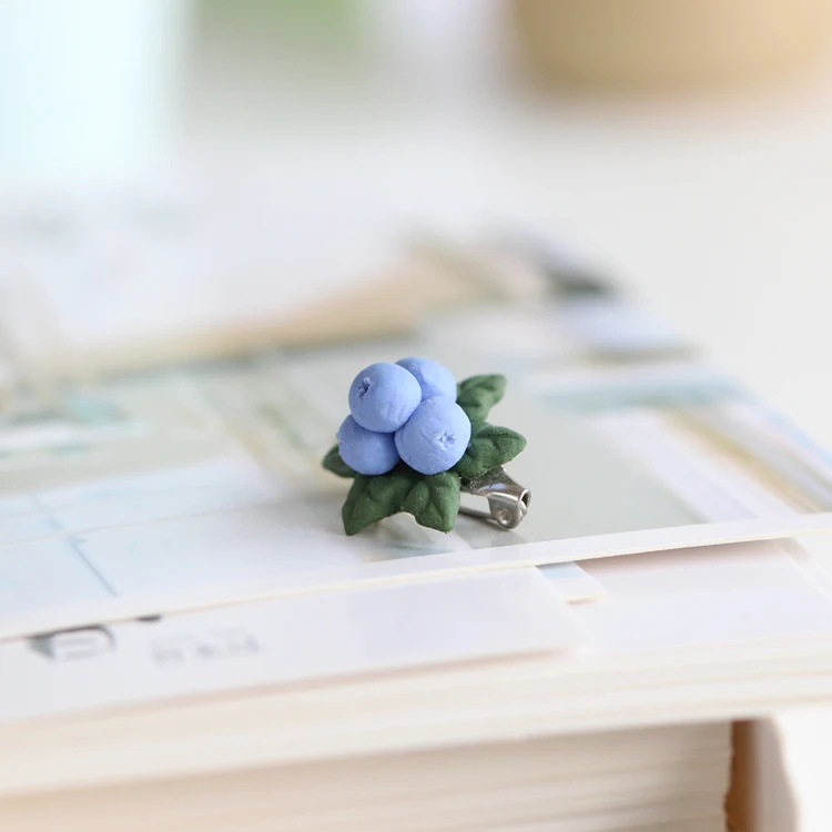 

Manual creative knead ceramic unique female jewelry fashion fresh brooch is small adorn article Free Shipping #1154