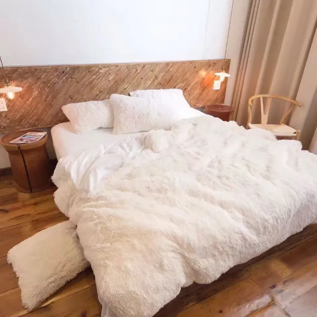 super soft long shaggy fuzzy fur faux fur warm elegant cozy with