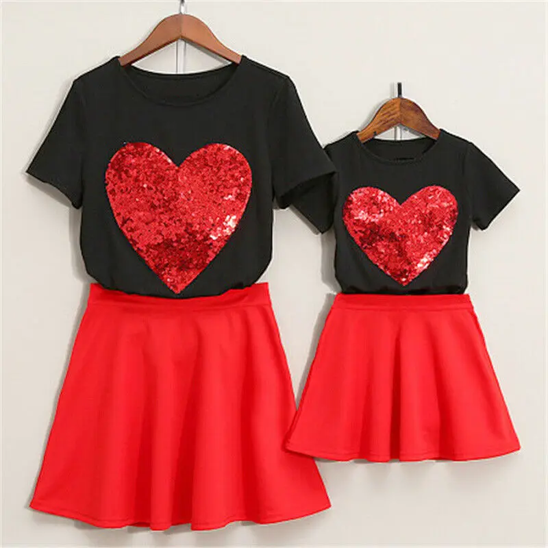 

2Pcs Mommy and Me Clothes Short Sleeve Heart Print T-Shirt Top Red Skirt Family Matching Dress Outfit Set