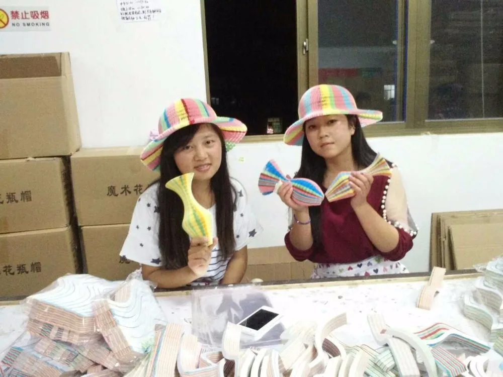 100PCS Magic Vase Paper Hats Handmade Folding Hat for Party Decorations Funny Paper Caps Travel