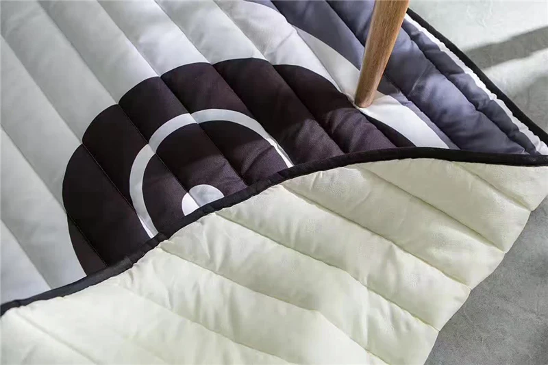 4 (3)