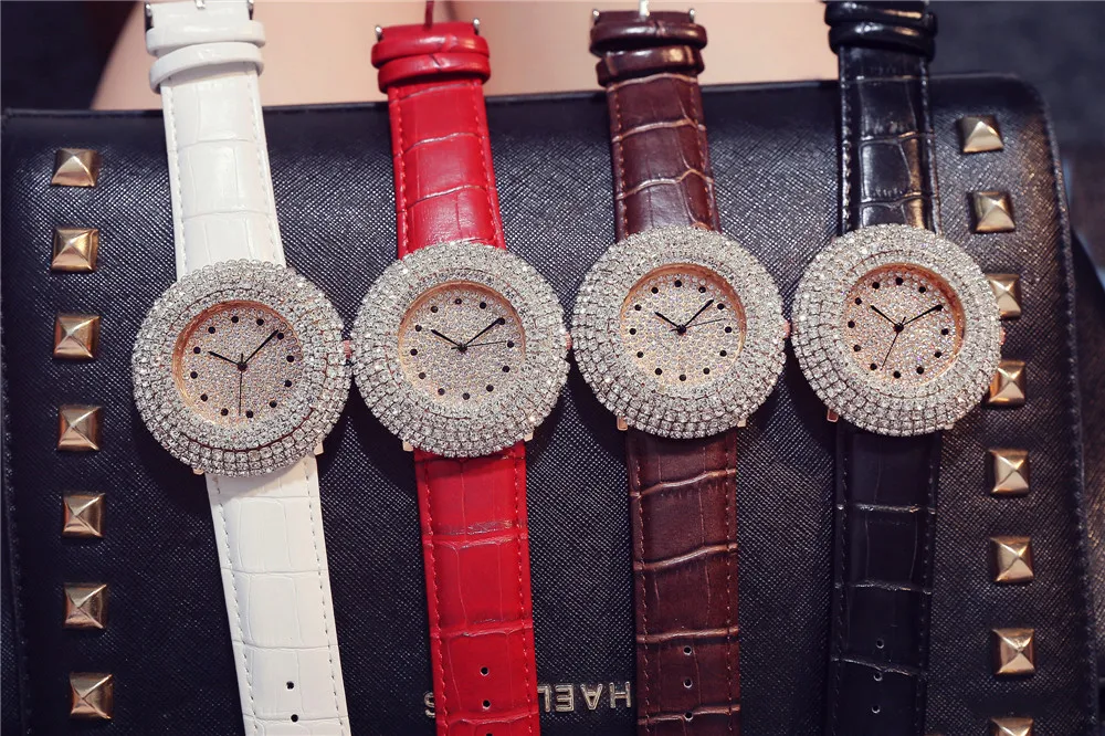 Luxury Diamond Women Watches Rhinestone Bling Dial Casual Red Leather relogio feminino Female Bracelet Lady Quartz Wristwatches