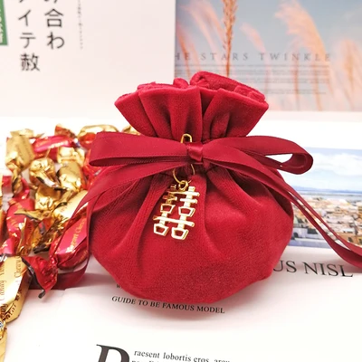 Новые цветные бархатные мешочки стенд для ювелирных украшений с кулиской сумочки для упаковки подарков и пакетов роскошная коробка для конфет коробки, футляры чехол - Цвет: red