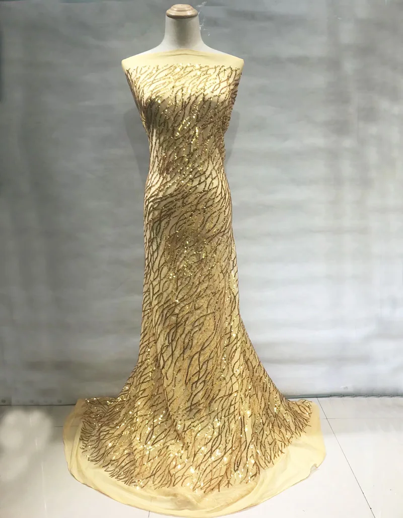 

Free shipping (5yards/pc) high quality gold African net lace fabric shining sequins lace fabric for party dress FNS127