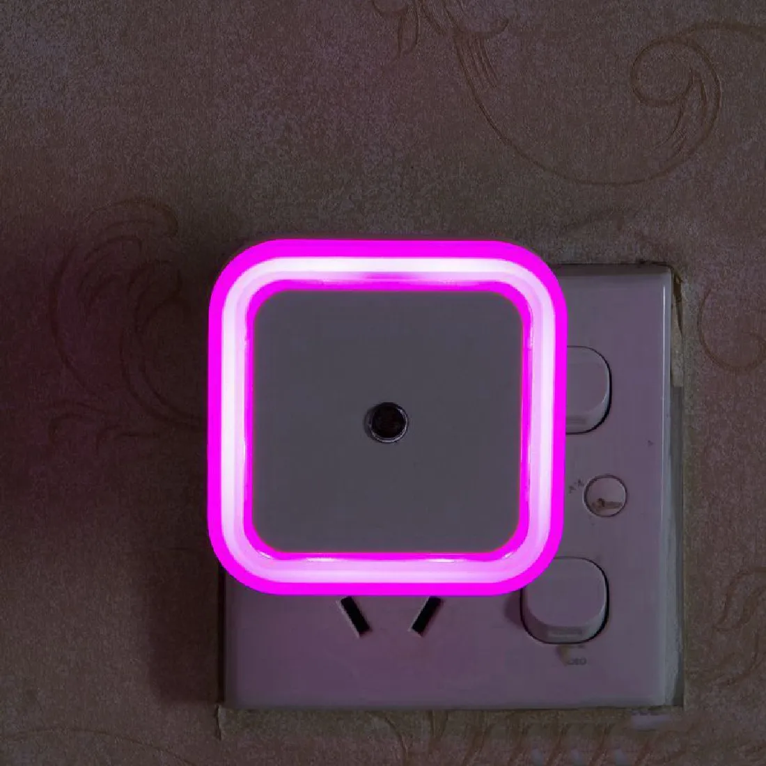 

2018 Colorful Lights Sensor Control Night Light Mini US Plug Novelty Square Bedroom lamp For Baby Gift Romantic Hot