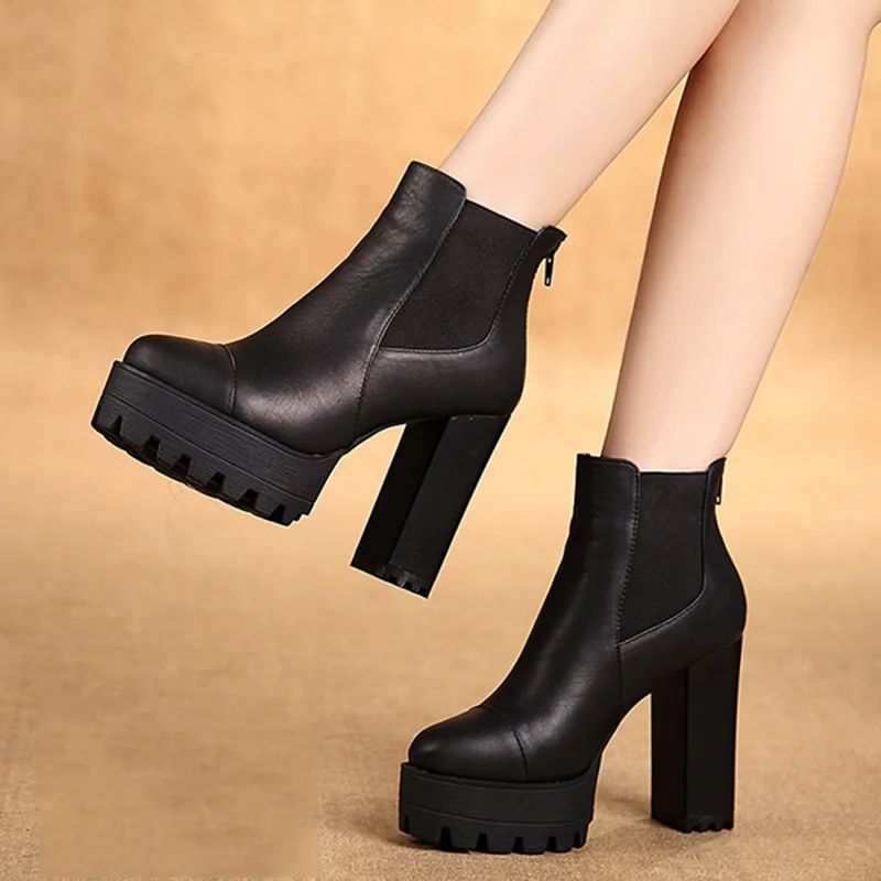 2015 Winter New Heavy-bottomed Chunky Heels Black Round Toe Zipper Fashion Boots Pumps Booties
