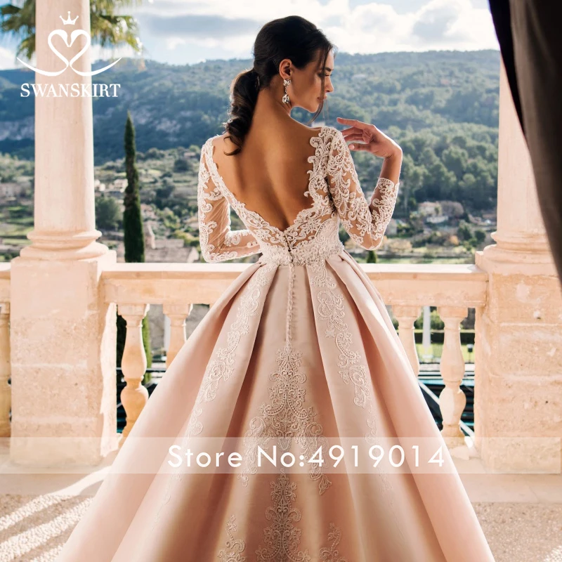 Appliques Satin Wedding Dress Swanskirt K163 Long Sleeves Crystal A-Line Vintage Beaded Bride Gown Backless Vestido de Noiva