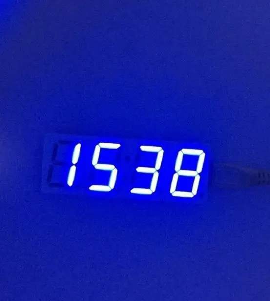 DS3231 электронных DIY 0,8 inch матричный светодиодный часы комплект цифровой Дисплей зеленый красный сине-белые свет 5 В Mciro USB автомобиль часы - Название цвета: Blue