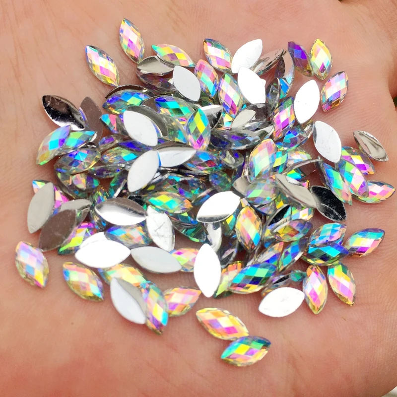AB Horse Eye Rhinestones 5