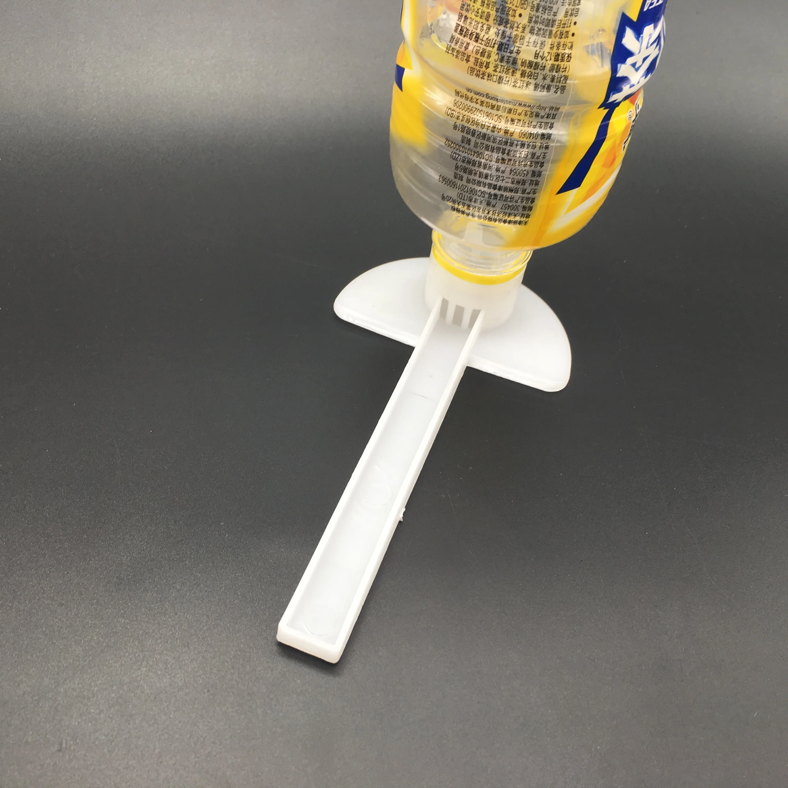 5pcs Beekeeping Entry Feeder Cap Feeder Beekeeper Equip Beekeeping Hive Tool Garden Bee Water Drink Feeding
