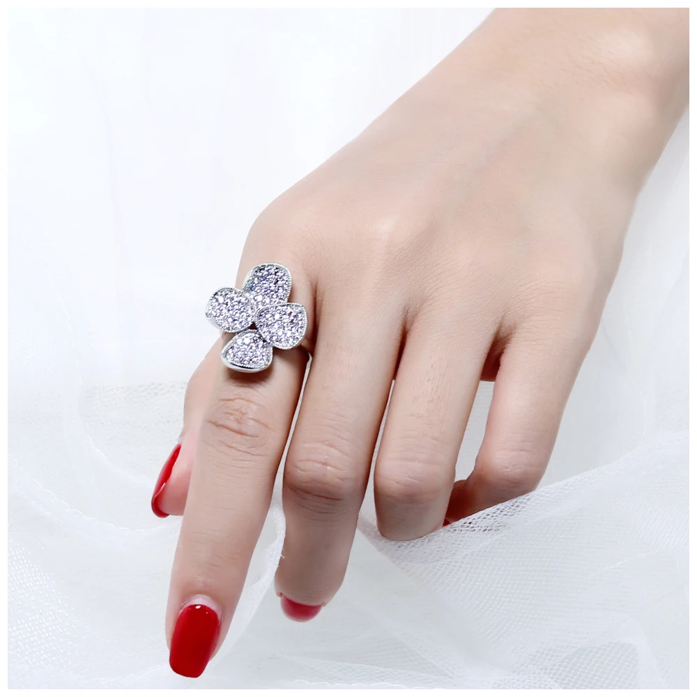 DreamCarnival 1989 Four Petals Lucky Leaf Clover CZ Ring Anniversary Jewelry Discount Anillos Mujer Bagues Wedding Rings YR6168