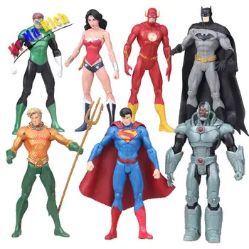 

New Hot 17 Cm 7 Pz/set Justice League Superman Wonder Flash Batman Lanterna Aquaman Cyborg Action Figure Giocattoli Bambola