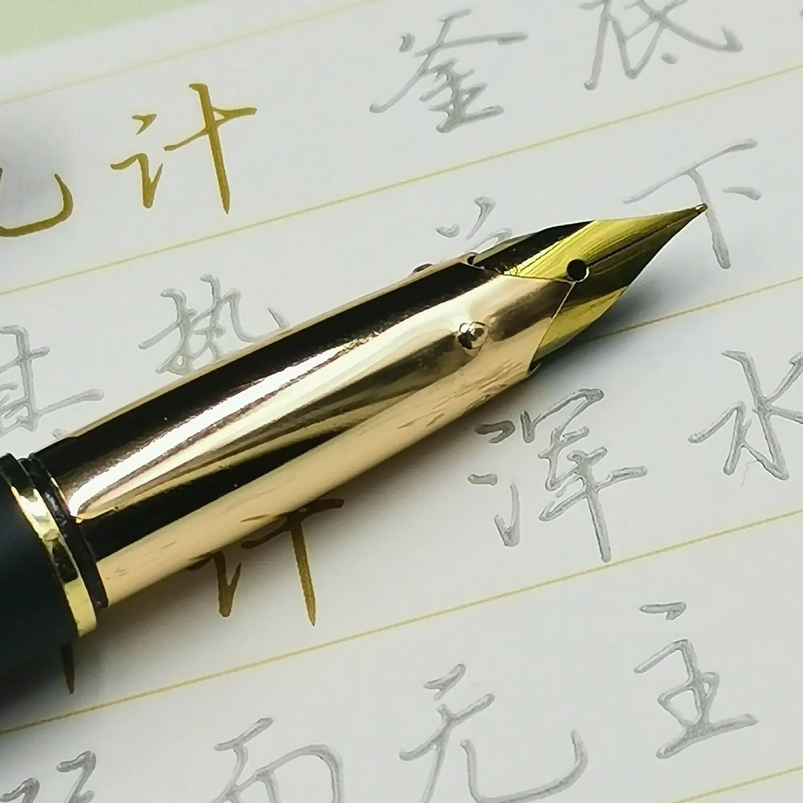 

Old Stock YF Matte Black Fountain Pen Aerometric Pen F Nib Special Nib 1996S