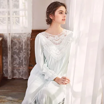 

Palace Female Cotton Nightgown Long Sleeved Lace Nightdress Elegant French Court Retro Romantic Princess Autumn Dress Sleepwear