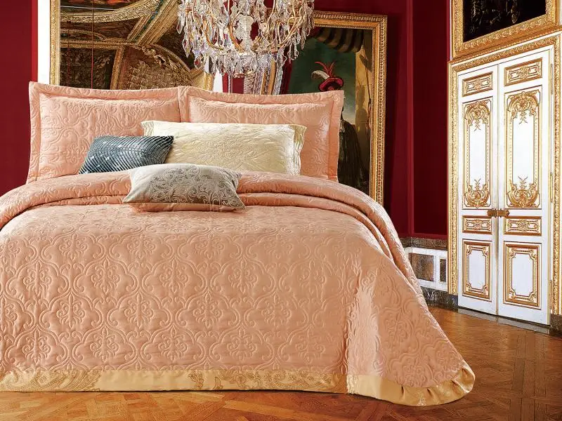 Покрывало евро-макси CRISTELLE, Queen Victoria, 240*260 см, персиковый, с наволочками