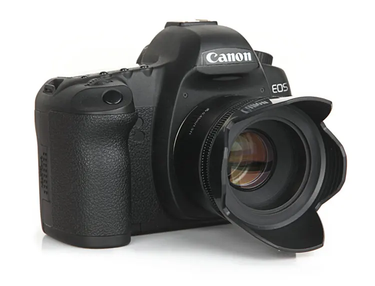  58   CANON 18-55  