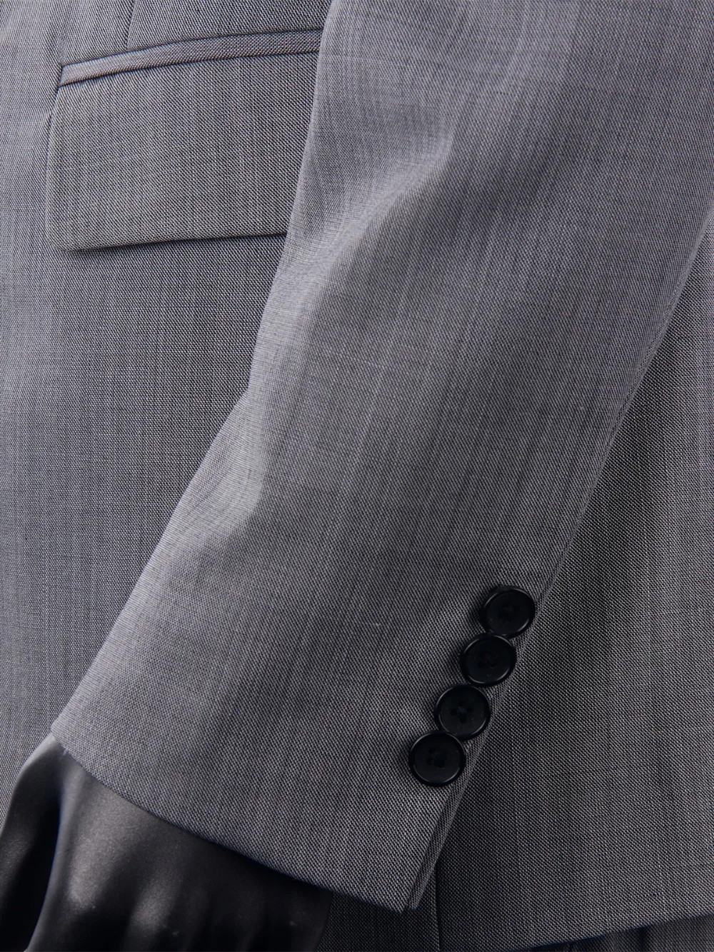Stylish Grey Sharkskin Business Men Suits Tailor Made Slim Fit Smooth Worsted Wool Blend Wedding Suits For Men Groom Suit Stylish Grey Sharkskin Business Men Suits Tailor Made Slim Fit Smooth Worsted Wool Blend Wedding Suits For Men Groom Suit