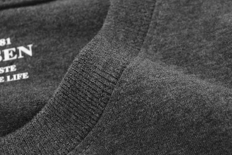 4430998821_441034684