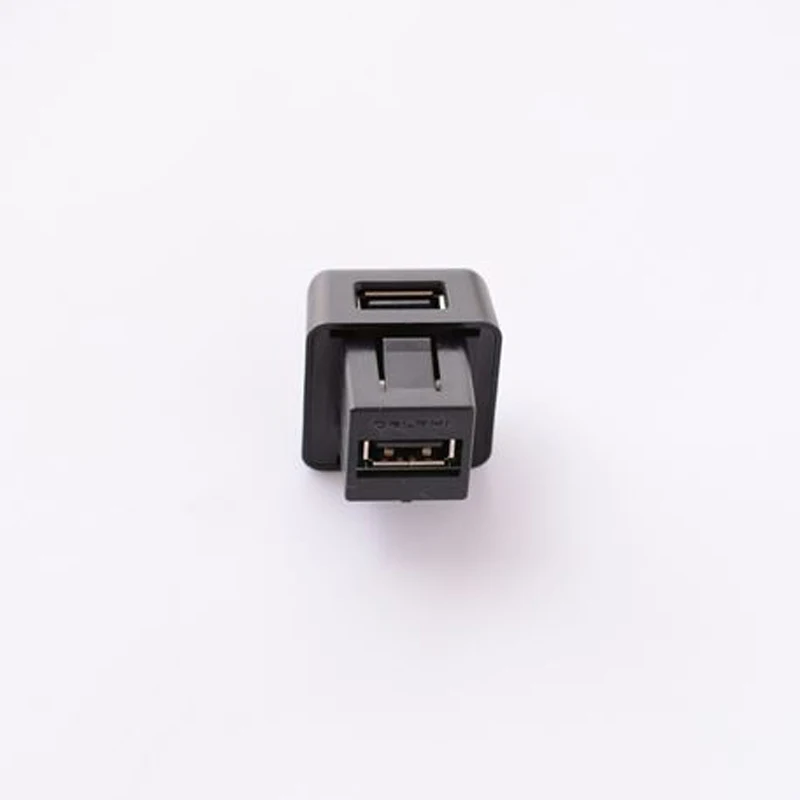 UNIVERSAL usb port (3)