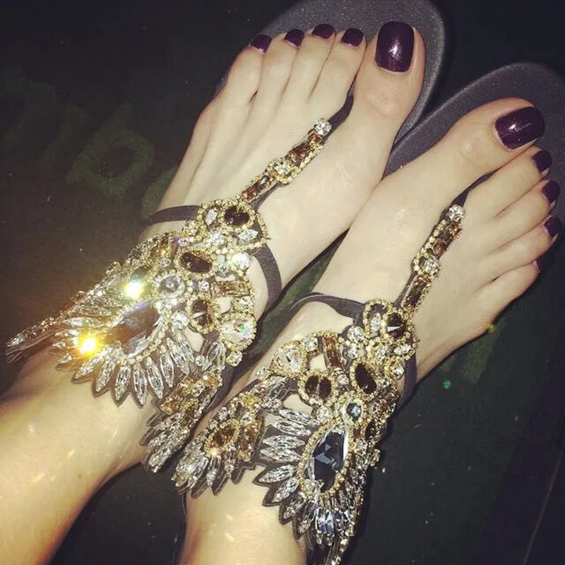 

2017 New Spring Summer Shoes Woman Gladiator Sandals Chic Crystal Totem Ethnic Flat Sandals Designer Mujer Vintage Cozy Shoes