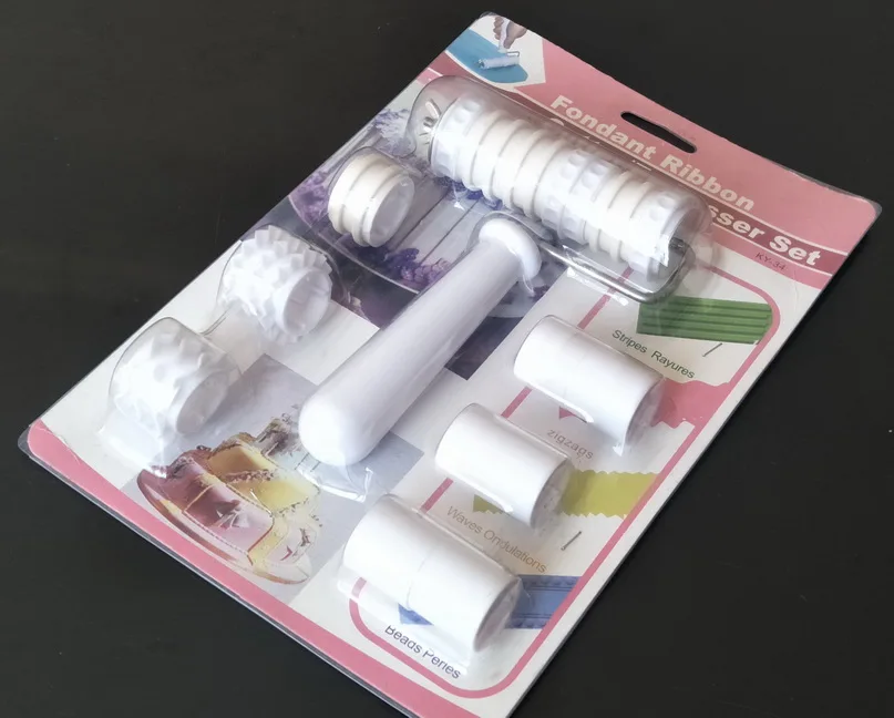 

Fondant Cake Ribbon Embosser Set DIY Cake Decorating Baking Tools Big Wheel Roller Cutter Strip Ribbon Embosser Cake Tools