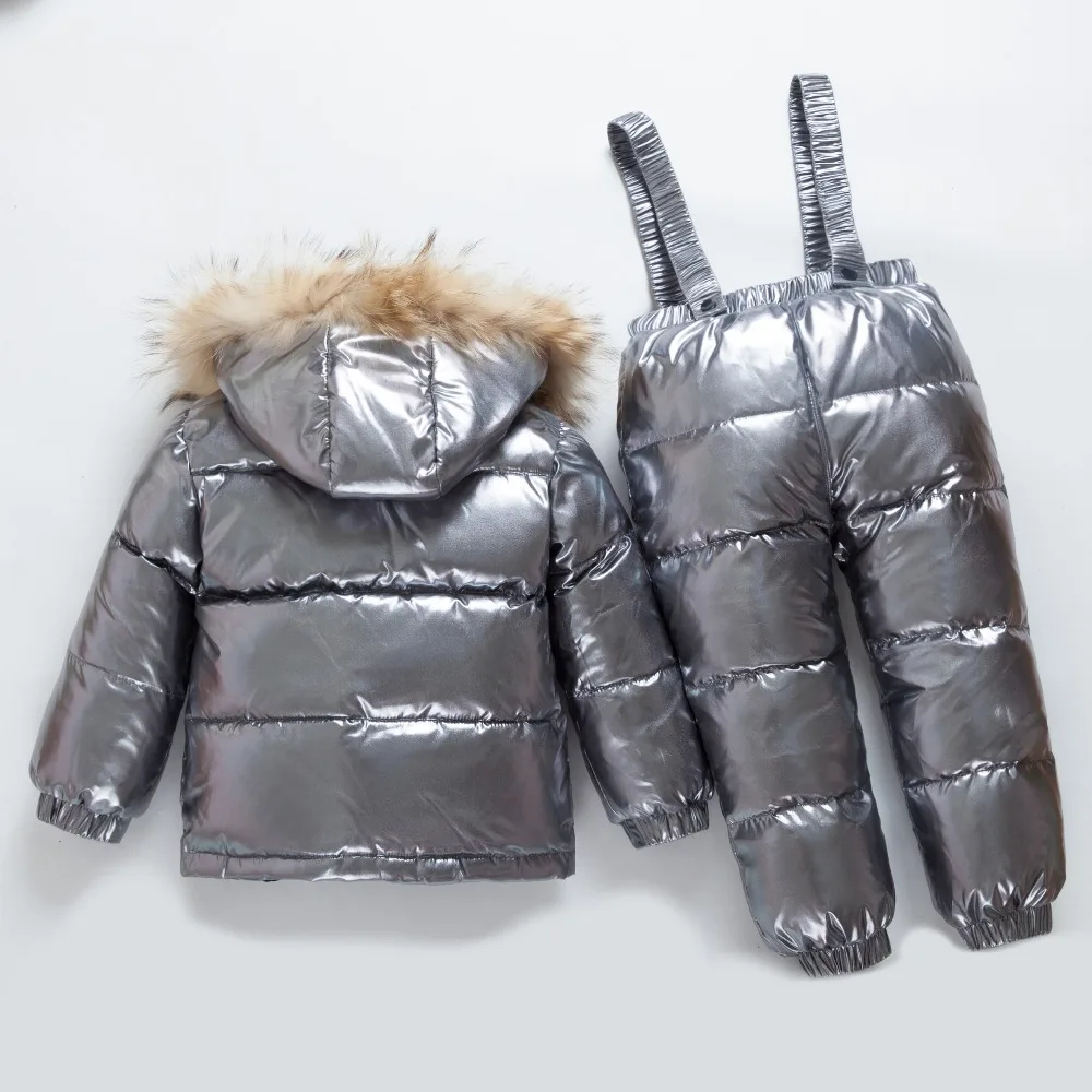 Пуховые куртки с большим меховым воротником+ пуховые штаны на подтяжках-35 два комплекта зимний теплый ветрозащитный водонепроницаемый пуховый Комплект для мальчиков, детские лыжные комплекты