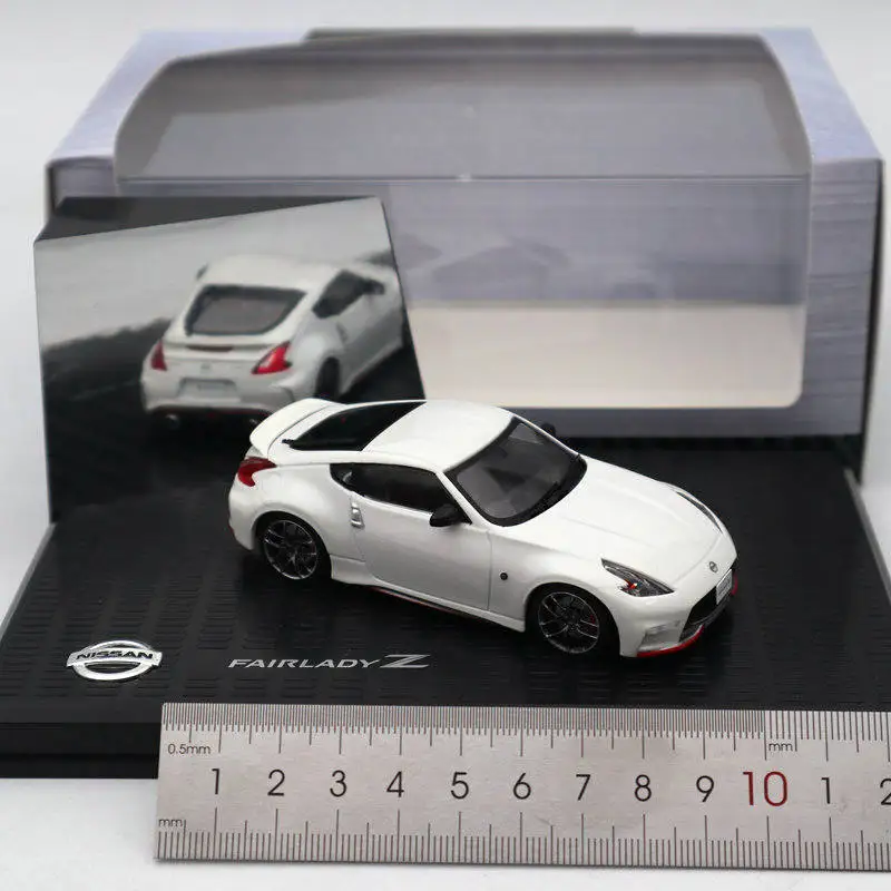 1:43 Kyosho FAIRLADY Z NISMO Z34 литые под давлением модели игрушки автомобиль белый Ограниченная серия Коллекция