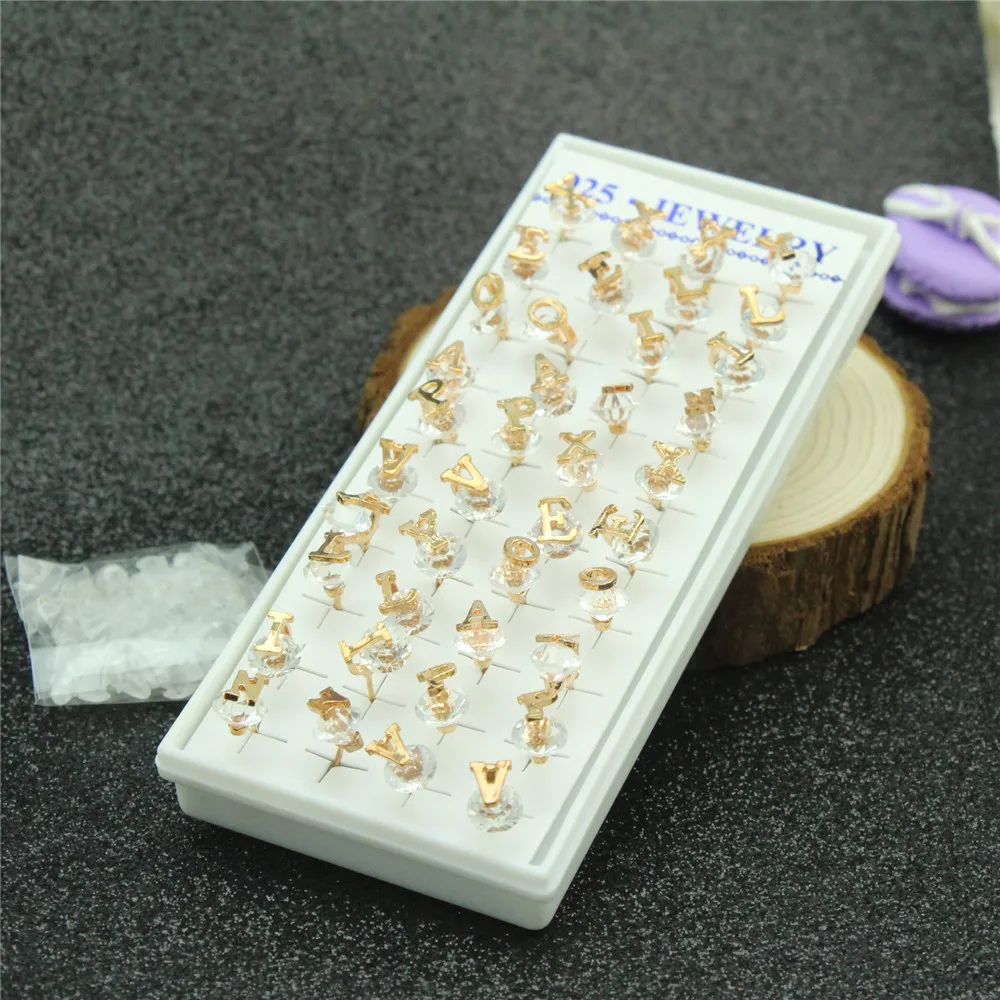 

2018 Minimalist personalized A-Z design 26 letter gold earrings ladies letter initials Stud earring set pendientes mujer moda