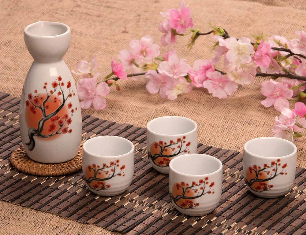 Японский Саке набор с четырьмя чашками ручная роспись сафлора Фарфор Стиль керамика традиционные Керамические ремесла вина чашки горшок