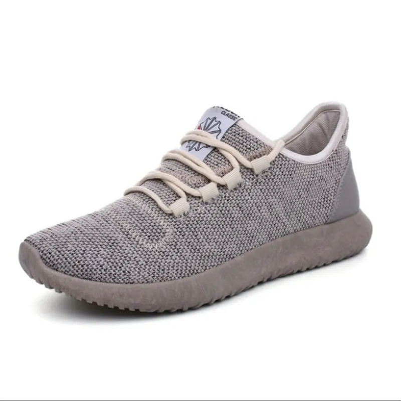 

2019 new mesh shoes comfortable and breathable outdoor sports shoes running shoes monochrome men's shoes Men Sneakers 39-46