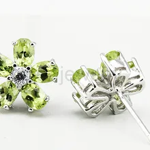 Природные Перидот серьги-стержни реального перидот 925 стерлингов серебряные серьги цветок 0.28ct* 10 шт. Самоцветы#16022804