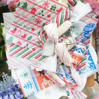 

new 9*12.5cm 100pcs mix Christmas style paper Candy Chocolate Taffy Wrapping For gift sweet Party Gift Decoration