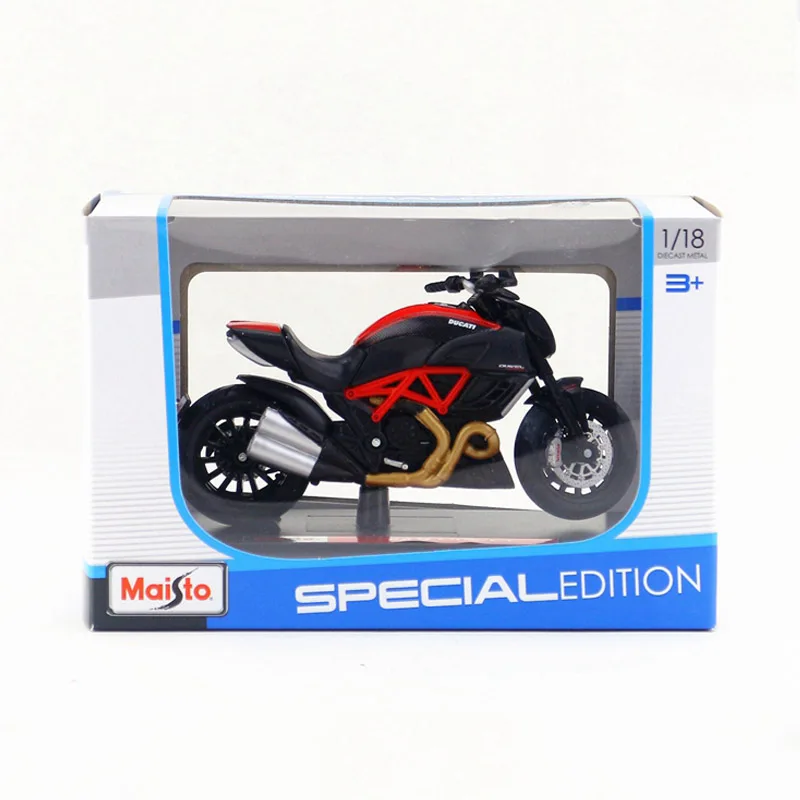 Maisto Ducati мотоциклетная игрушка 1:18 сплав мотоцикл эмуляция Diavel углеродная модель игрушки для детей - Цвет: Motorcycle Toy