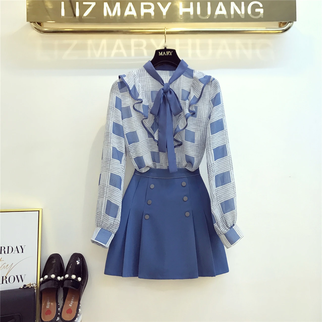 

Skirts Set Women Spring Summer Elegant Butterfly Knot Lattice Chiffon Shirt + College Wind Pleated Skirt Two-piece Set Ladies
