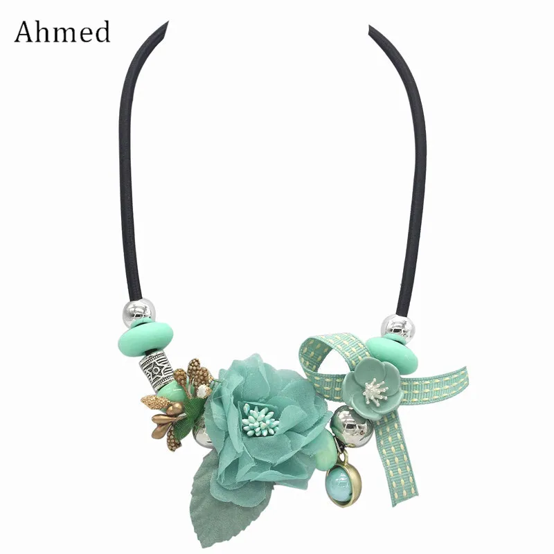 

Ahmed Korean Women Necklace Statement Necklaces & Pendants Flower and Leaf Necklace for Women Fashion Jewelry Gifts