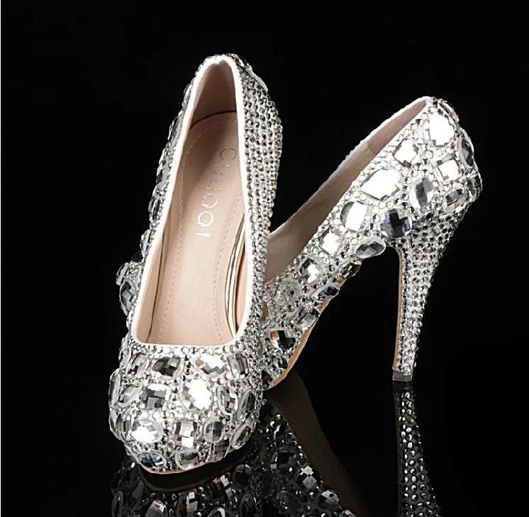 black luxury heels
