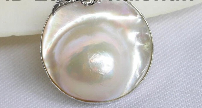 

Free shipping@@@@@ natural South Sea white Mabe Pearls necklace pendant