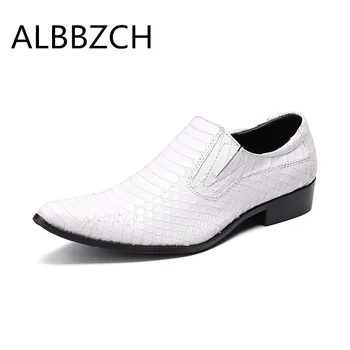 

White red pointed toe slip on embossed leather wedding shoes men business casual party shoes mens fashion dress shoes size 37 46