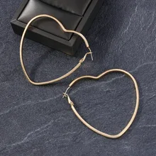 Badu Esvaziamento Grande Coração Brincos de Argola para As Mulheres Geométrica Exaggerate Jóias Amor Brinco para o Natal Presente Da Jóia Por Atacado(China)