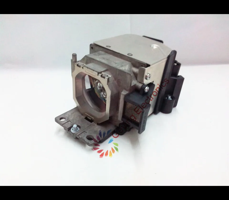 

Free Shipping LMP-D200 Compatible Projector Lamp UHP225/165W With Housing For VPL-DX11 VPL-DX15