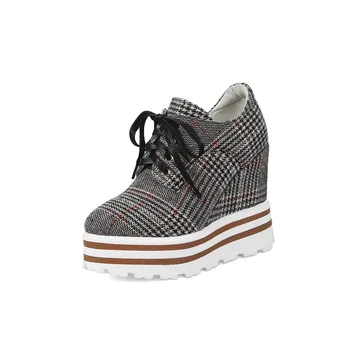 

Vogue of new fund of 2018 age season high with wedges with pointed lace-up loafers tide 18328 students