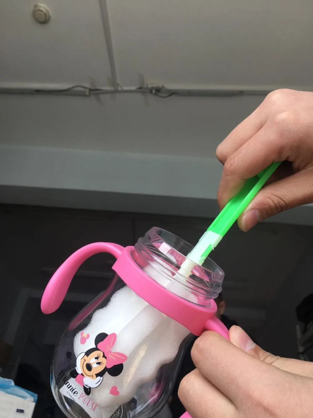 Disney-Long-Handle-Sponge-Cleaner-Bottle-andles-Feeding-Bottle-Silicone-Sraw-Nipple-Water-Baby-Feeding-Bottle