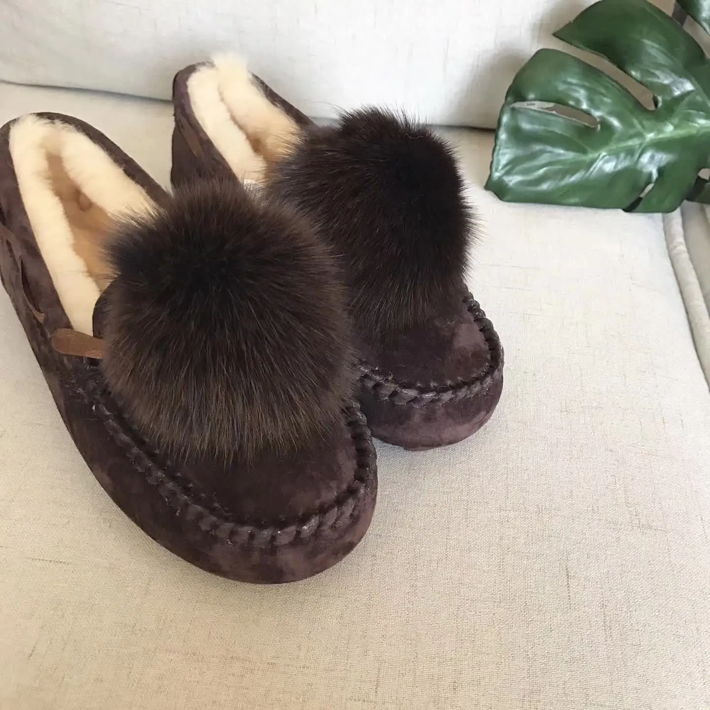 Новая модная обувь; женские зимние сапоги из натуральной кожи; зимние сапоги на натуральном меху; теплые шерстяные женские ботильоны; повседневная обувь