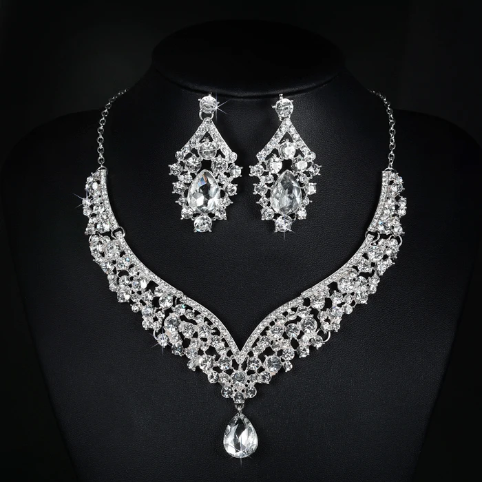 

SLBRIDAL Austrian Crystals Rhinestones Flower Alloy Wedding Jewelry Set Bridal Necklace Earring Set Bridesmaids Women Jewelry