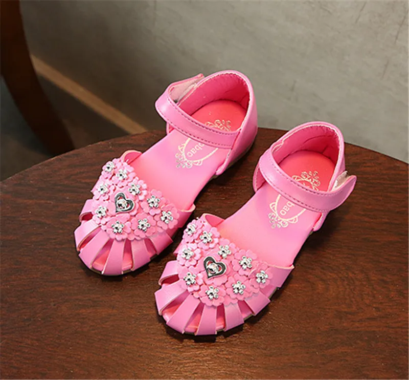 girls sandals  (15)