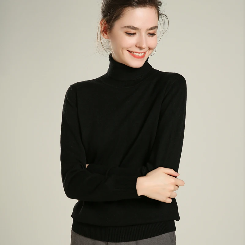 Spring and Autumn Ms. Monochrome Slim Sweater is soft and comfortable with a large variety of colors 